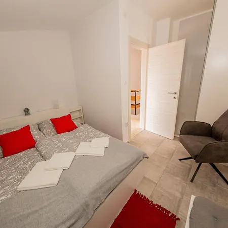 Bibo Tatil Evi Linardići